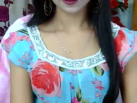 Snapshot of Alina_Nur chatting on 05-08-26, 06:34 Alina Nur online show from 05-08-26, 06:34