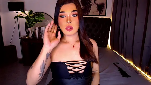 Snapshot of Empress_Candice chatting on 05-22-26, 06:11 Empress Candice online show from 05-22-26, 06:11