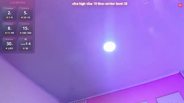 Ariana west  online show from 05-04-26, 12:52