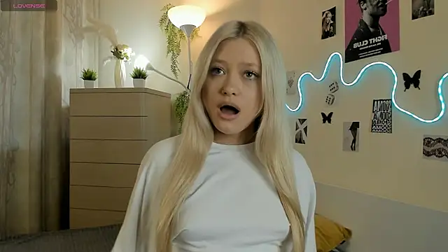 MidnightPoise online show from 04-27-26, 06:11