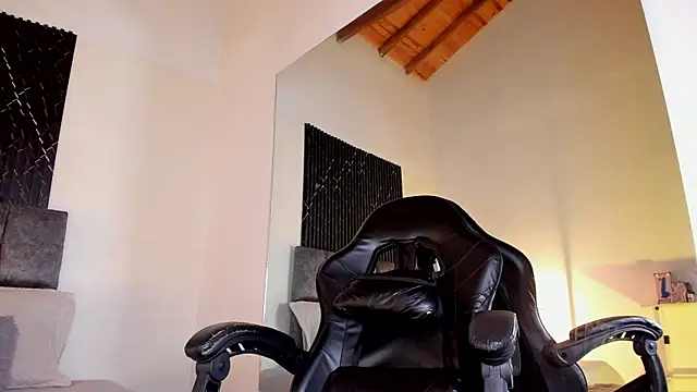 ThiagoSexy005 online show from 06-28-26, 12:39