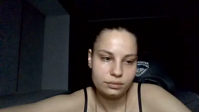  Linsyy ee  online show from 06-15-26, 07:24