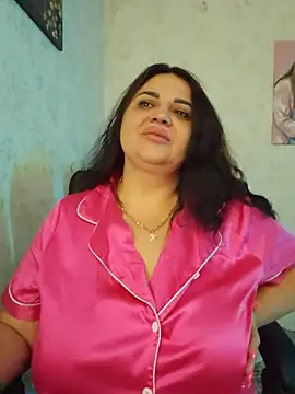 -CUTE-EVVIL- online show from 06-16-26, 07:14