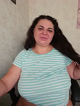-CUTE-EVVIL- online show from 07-16-26, 07:05