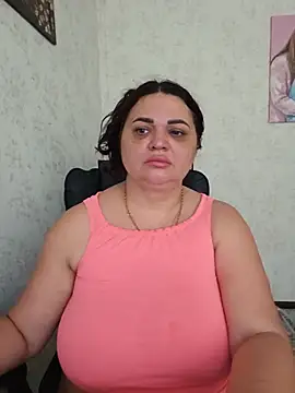 -CUTE-EVVIL- online show from 06-26-26, 09:04