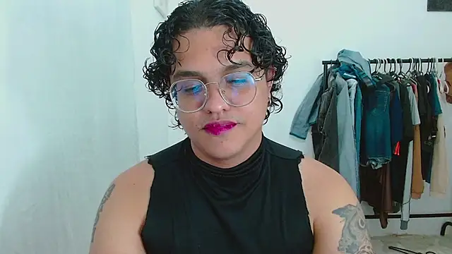 Diane exotic online show from 05-18-26, 11:42