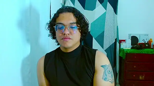 Diane exotic online show from 07-17-26, 12:19