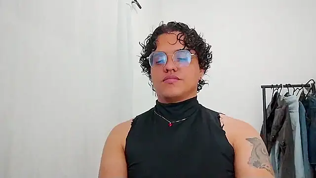 Diane exotic online show from 05-05-26, 12:35
