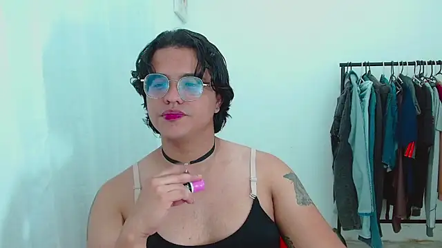 Diane exotic online show from 05-27-26, 12:53