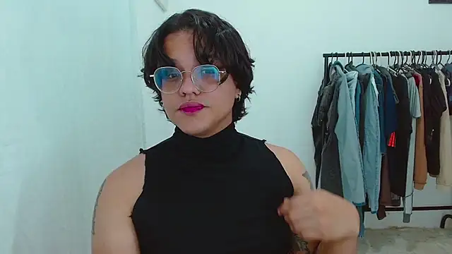 Diane exotic online show from 05-22-26, 11:36