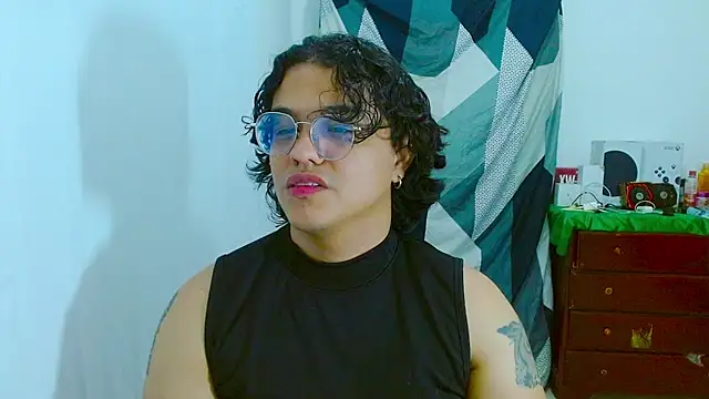 Diane exotic online show from 07-23-26, 11:44