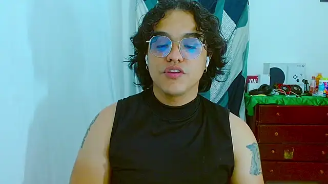 Diane exotic online show from 07-23-26, 01:58