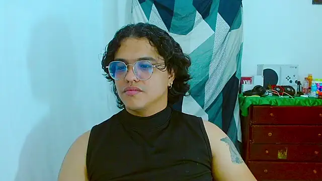 Diane exotic online show from 07-23-26, 12:35