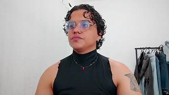 Diane exotic online show from 05-03-26, 08:23