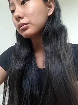 Snapshot of LeyaHanami chatting on 06-03-26, 04:24 LeyaHanami online show from 06-03-26, 04:24