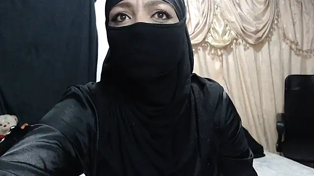 nadia  abaud online show from 06-18-26, 01:48