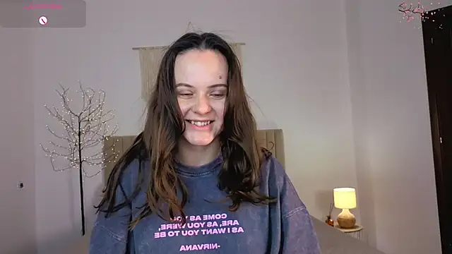 Magic bunnyy  online show from 07-06-26, 06:31