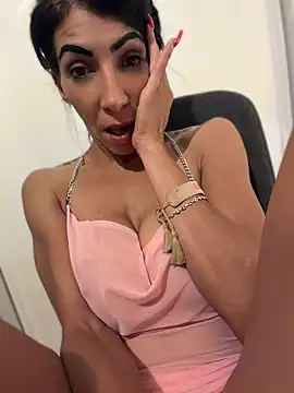 Yasmiinee online show from 06-07-26, 10:15