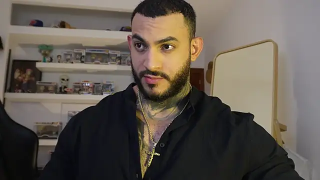 Snapshot of iamjackc_ chatting on 06-15-26, 06:07 iamjackc online show from 06-15-26, 06:07