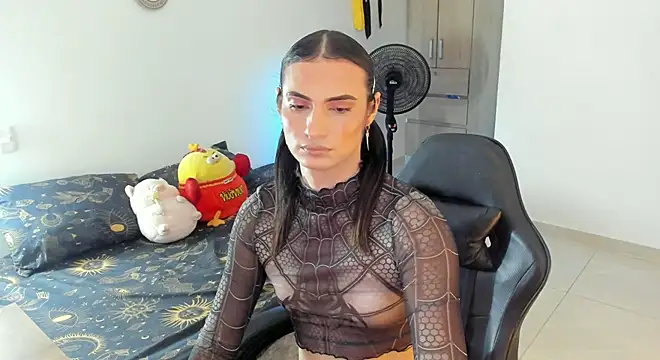  shantallskinny  online show from 05-17-26, 03:50