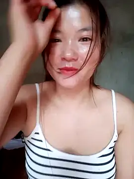 Snapshot of Cum200w chatting on 05-12-26, 01:13 Cum200w online show from 05-12-26, 01:13