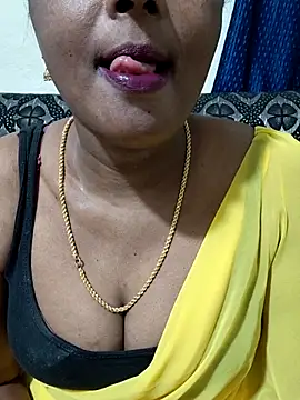 Sunitha-tamilponu online show from 07-15-26, 06:04