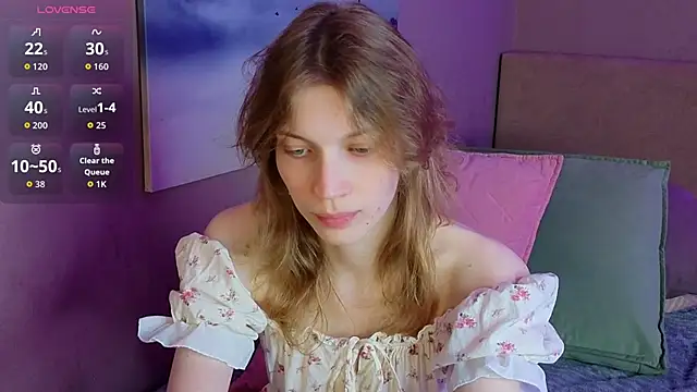 Emily Cartex online show from 06-18-26, 05:50