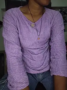 Snapshot of ESHA-LOVE chatting on 05-21-26, 01:47 ESHA-LOVE online show from 05-21-26, 01:47