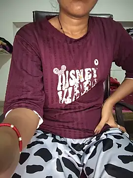 Snapshot of ESHA-LOVE chatting on 06-06-26, 06:35 ESHA-LOVE online show from 06-06-26, 06:35