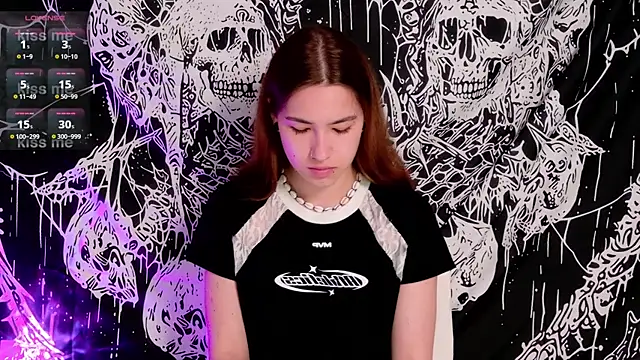 EvaAndLuna online show from 07-19-26, 11:12