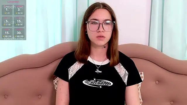 EvaAndLuna online show from 07-10-26, 12:10