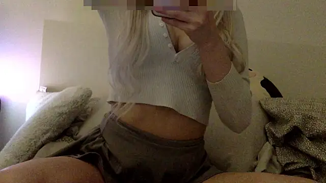 sluttybambiii online show from 06-16-26, 07:52