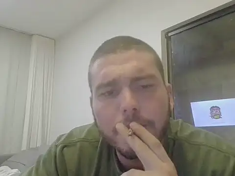 Snapshot of AlternativeBoy4i20 chatting on 05-16-26, 10:42 AlternativeBoy4i20 online show from 05-16-26, 10:42
