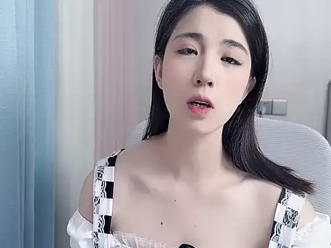 amy-6668 online show from 05-02-26, 03:56