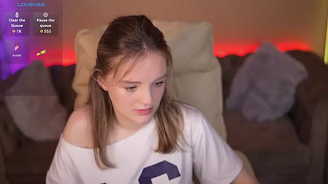 MariaMedow online show from 05-17-26, 05:51