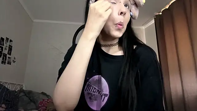 LouisePavlides online show from 05-29-26, 08:42