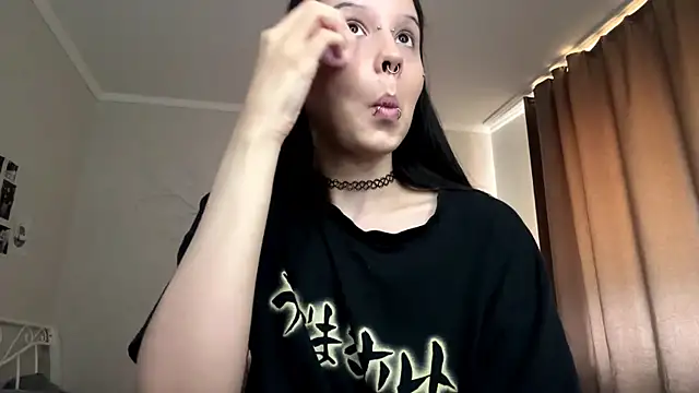 LouisePavlides online show from 06-03-26, 01:01