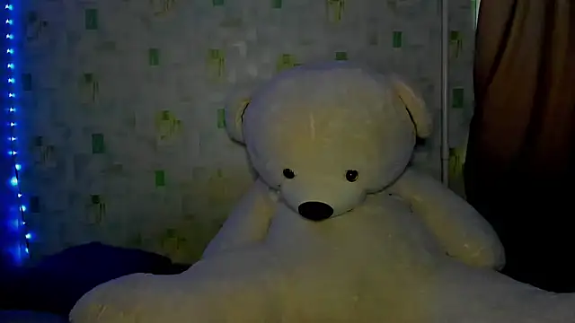 Snapshot of LillyHaigh chatting on 06-26-26, 04:35 LillyHaigh online show from 06-26-26, 04:35