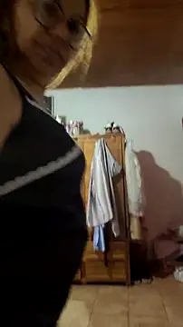 Ladymilf12 online show from 05-13-26, 03:08