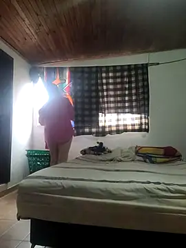 Ladymilf12 online show from 04-29-26, 12:53