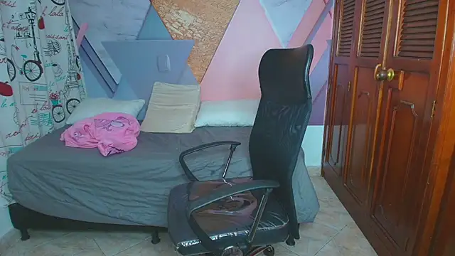raylin escobar online show from 05-16-26, 08:30