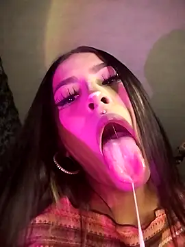 SAMIIISQUIRTT online show from 04-25-26, 11:24