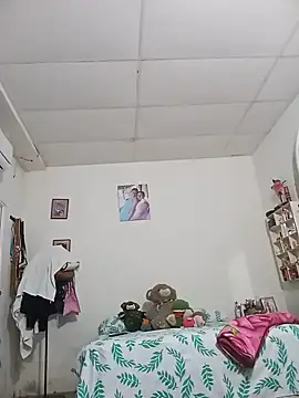 Luna Morch online show from 07-31-26, 12:59