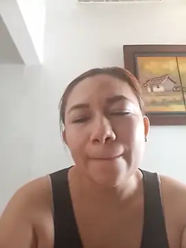 Luna Morch online show from 06-15-26, 04:39
