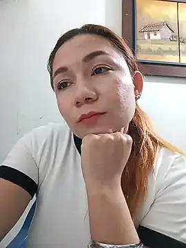 Luna Morch online show from 06-22-26, 01:44
