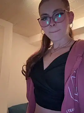 Lina-420 online show from 05-15-26, 08:18