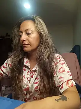 Angel Nova  online show from 05-18-26, 08:52