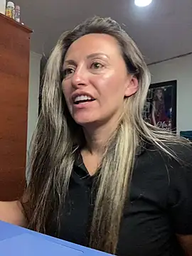 Snapshot of Angel_Nova_ chatting on 07-20-26, 01:46 Angel Nova online show from 07-20-26, 01:46