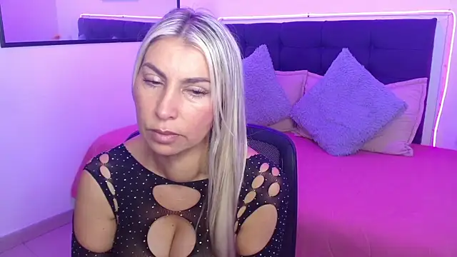 Meliissa xxxx online show from 06-09-26, 02:29