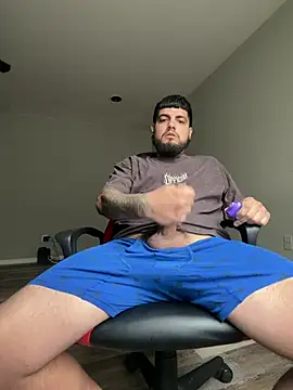 Zaddymatty2002 online show from 05-26-26, 05:33